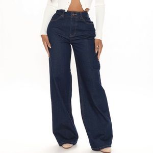 WITH TAG- Fashion Nova Wide Leg Jeans Dark Wash